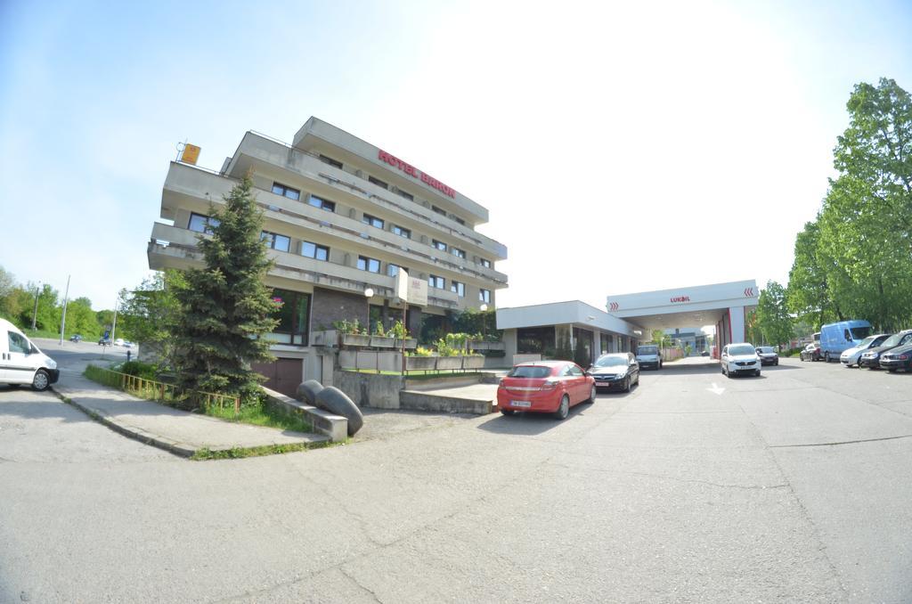 Hotel Le Baron Timisoara Exterior photo